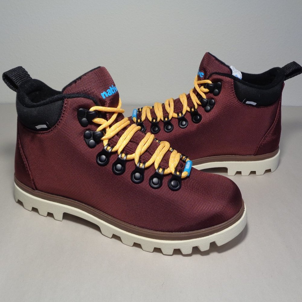 Native Size 6 M FITZSIMMONS TREKLITE Spice Red Boots New Women's Shoes